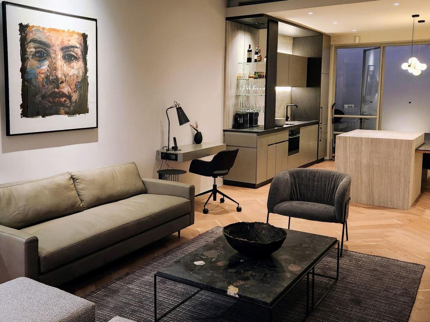 South Beach Camps Bay Boutique Hotel Cape Town Bagian luar foto A living room in a typical apartment