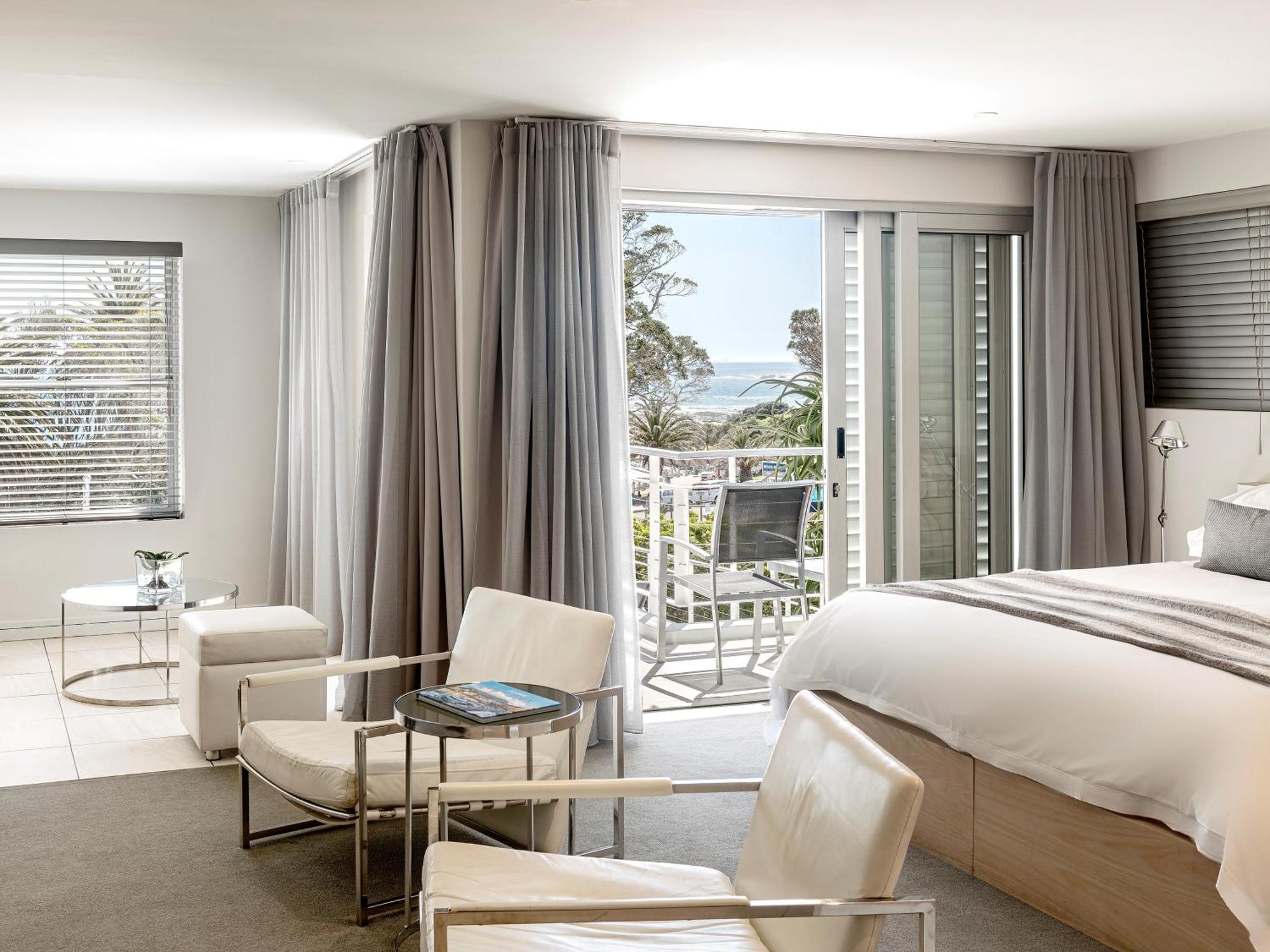 South Beach Camps Bay Boutique Hotel Cape Town Bagian luar foto A guest room at the Cape of Good Hope